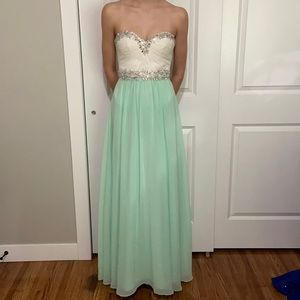 Bee darlin floor length dress